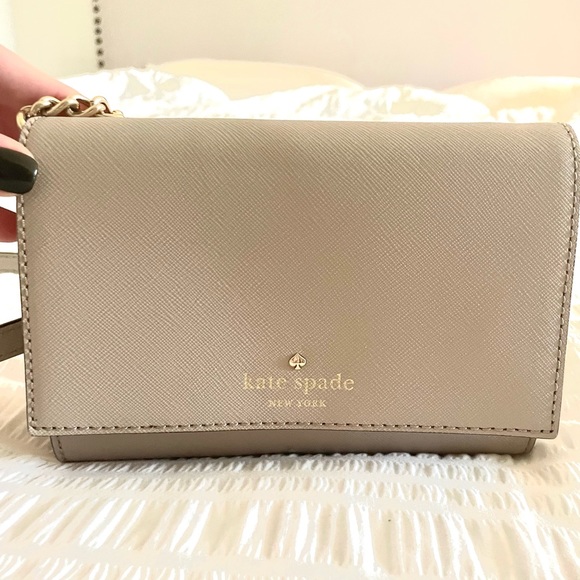 Kate Spade Crossbody - Picture 3 of 5